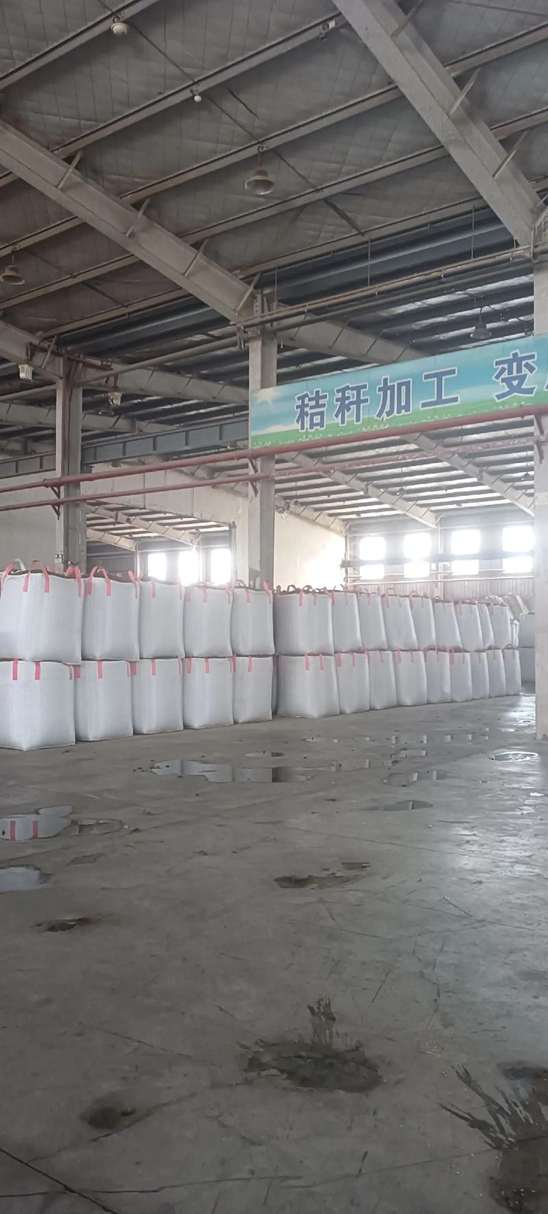 大炉料现货三千吨#生物质燃料 #绿创新能源燃料